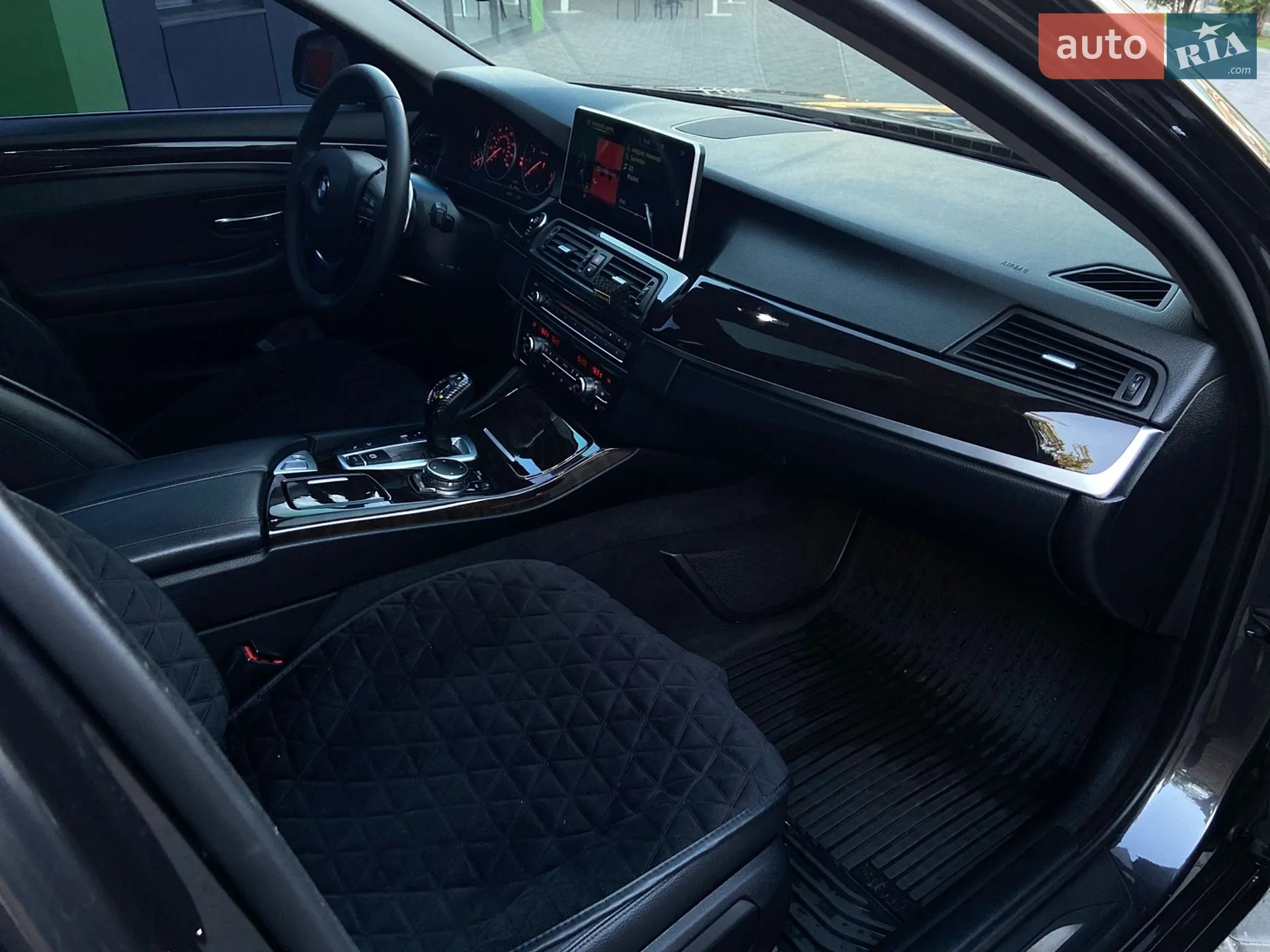 2015 BMW 5er - мініатюра 13