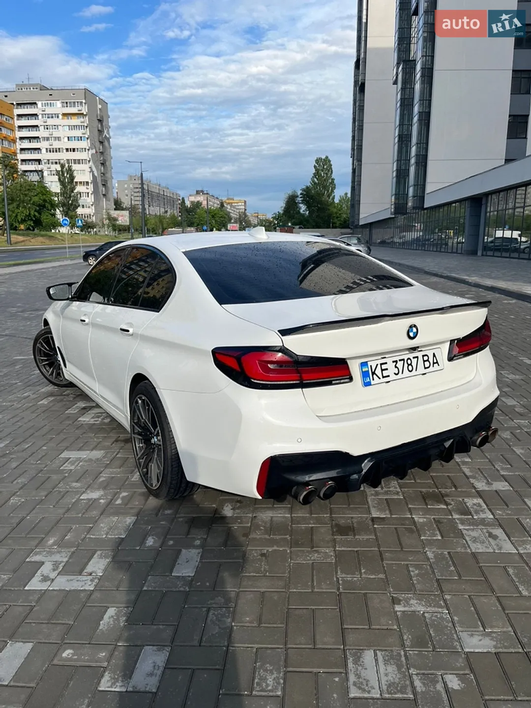 2017 BMW 5er - мініатюра 5