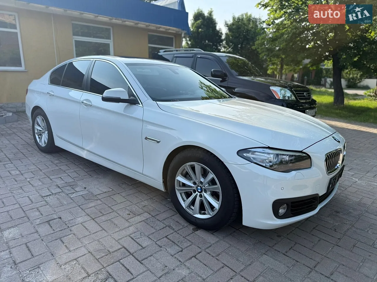 2016 BMW 5er - мініатюра 17