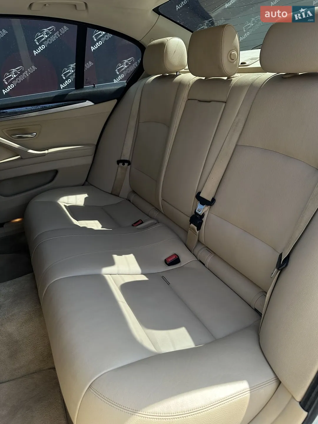 2013 BMW 5er - мініатюра 12