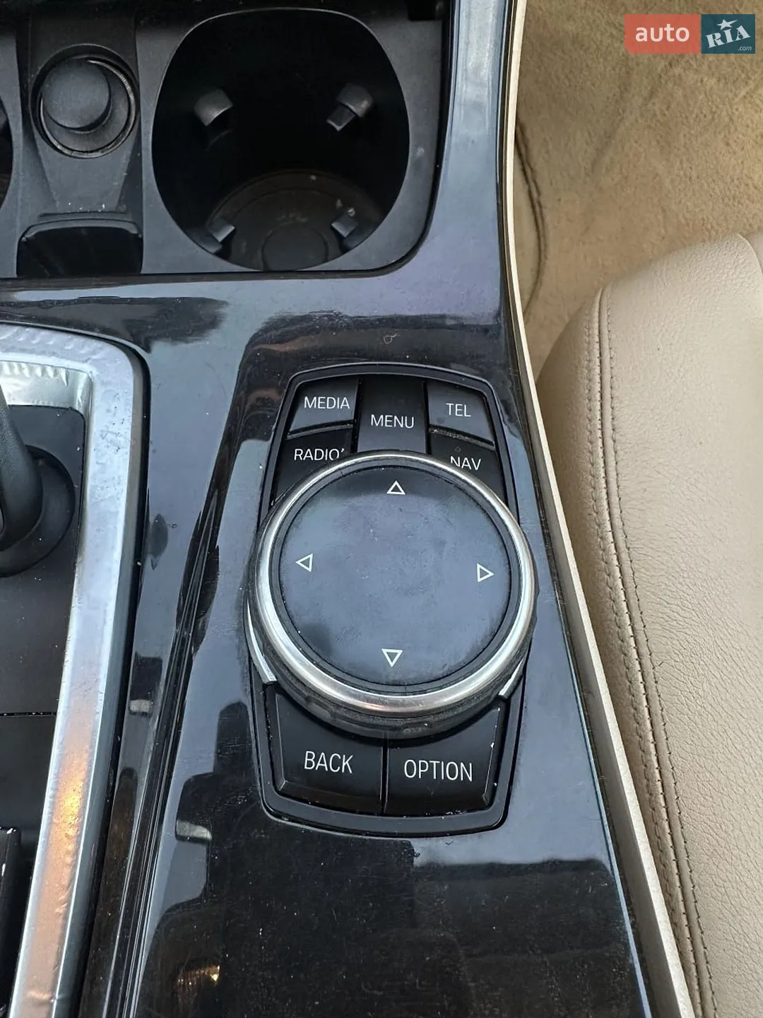 2013 BMW 5er - мініатюра 24