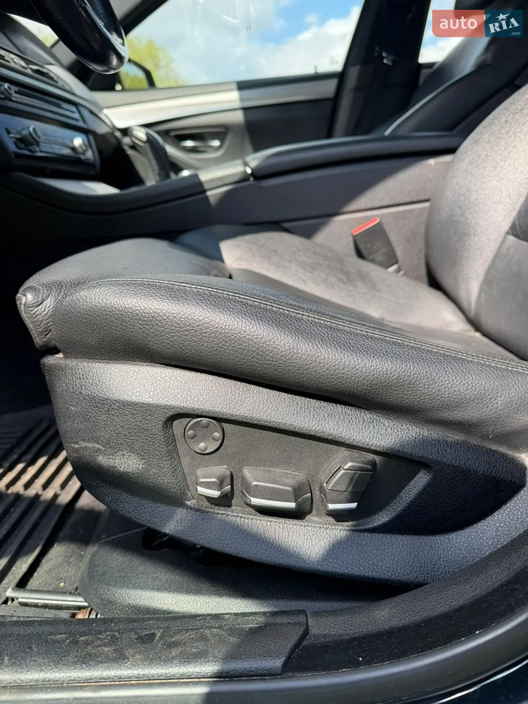 2013 BMW 5er - мініатюра 21