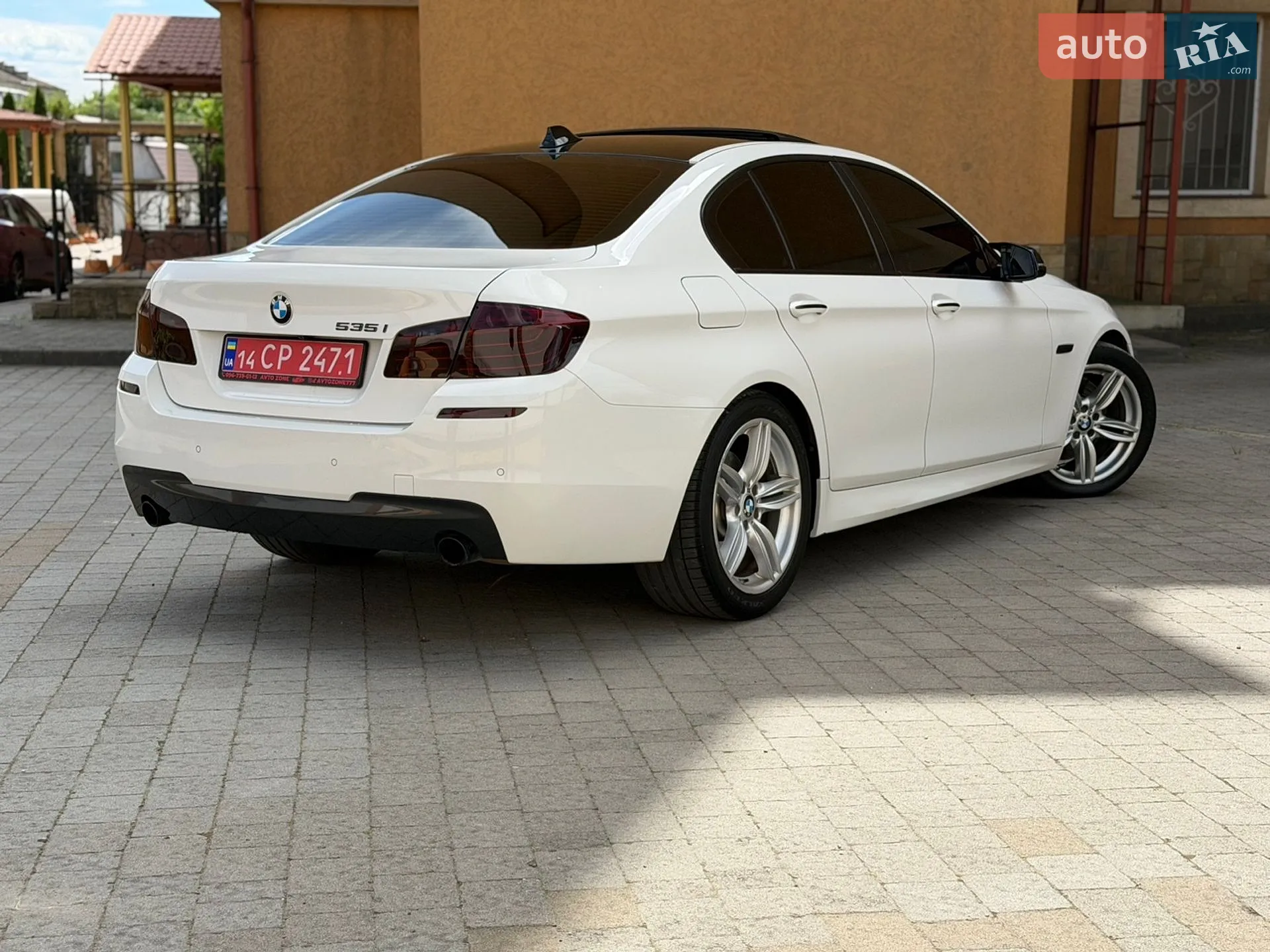 2016 BMW 5er - мініатюра 11