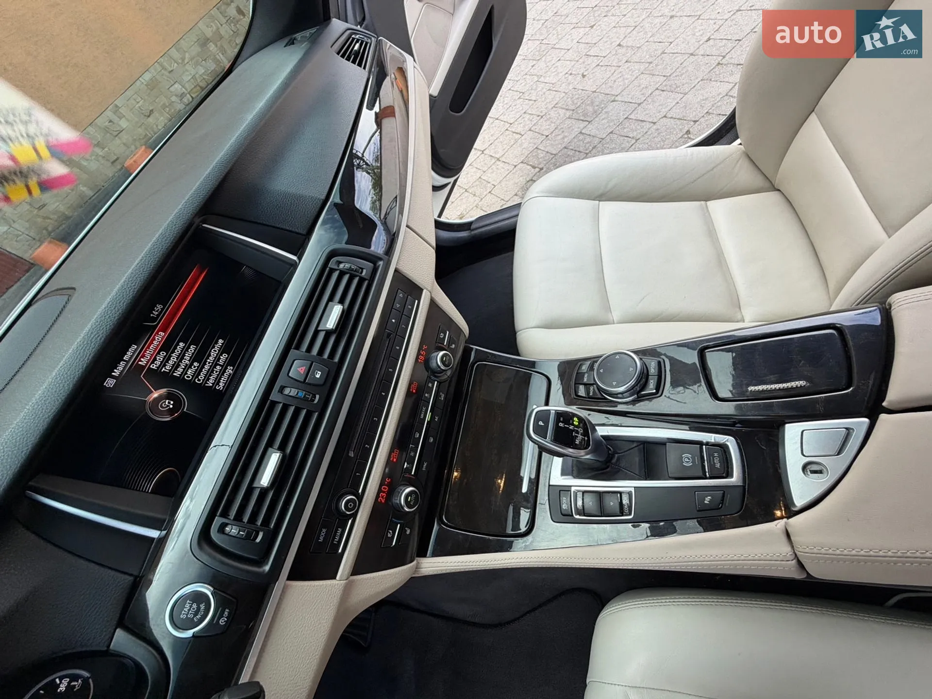 2016 BMW 5er - мініатюра 17