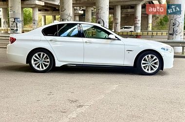 Седан BMW 5 Series 2015 в Одессе