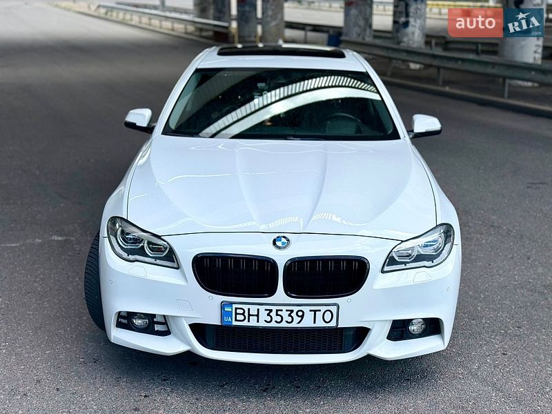 Седан BMW 5 Series 2015 в Одессе
