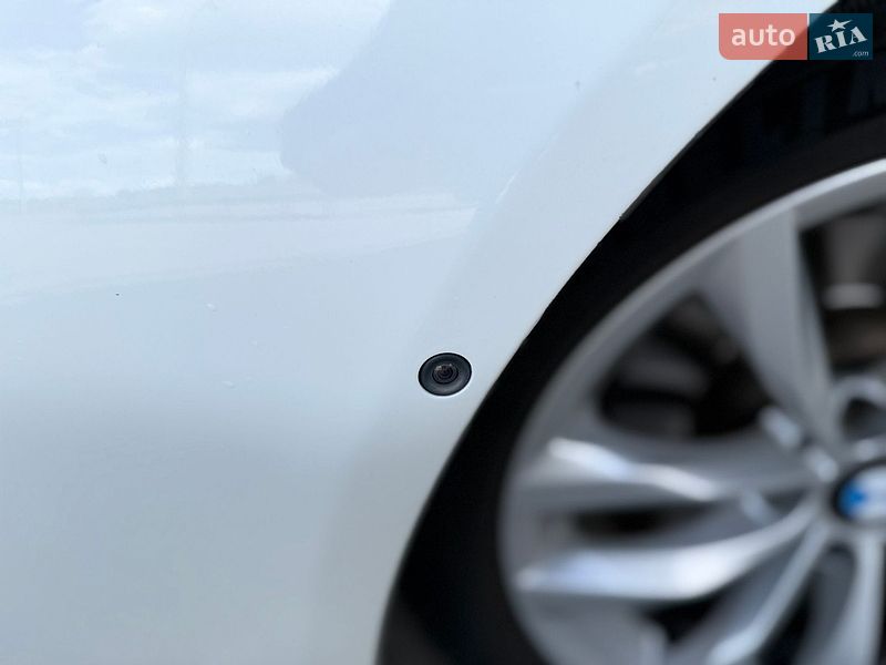 Седан BMW 5 Series 2015 в Одессе