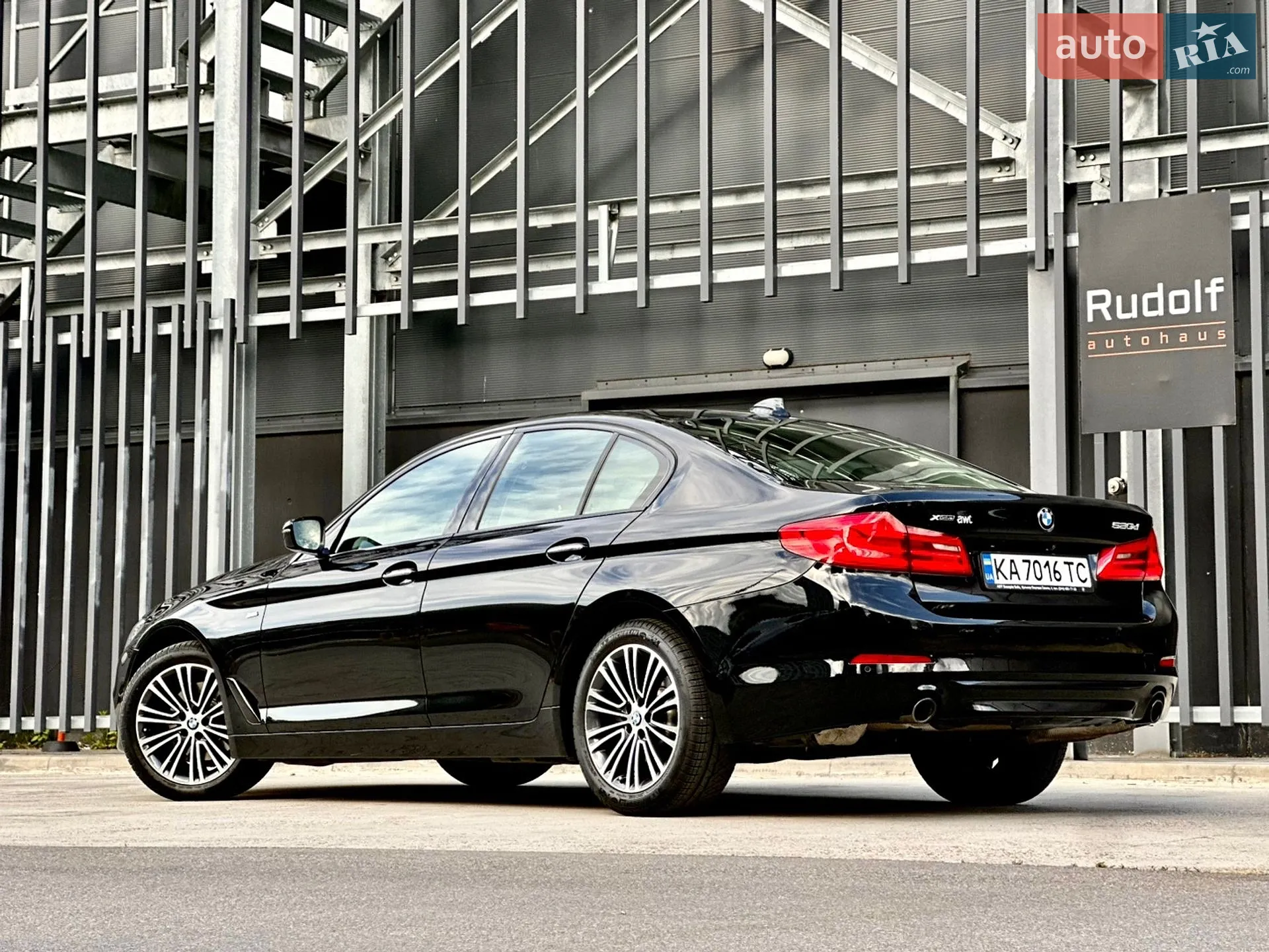 2017 BMW 5er - мініатюра 8
