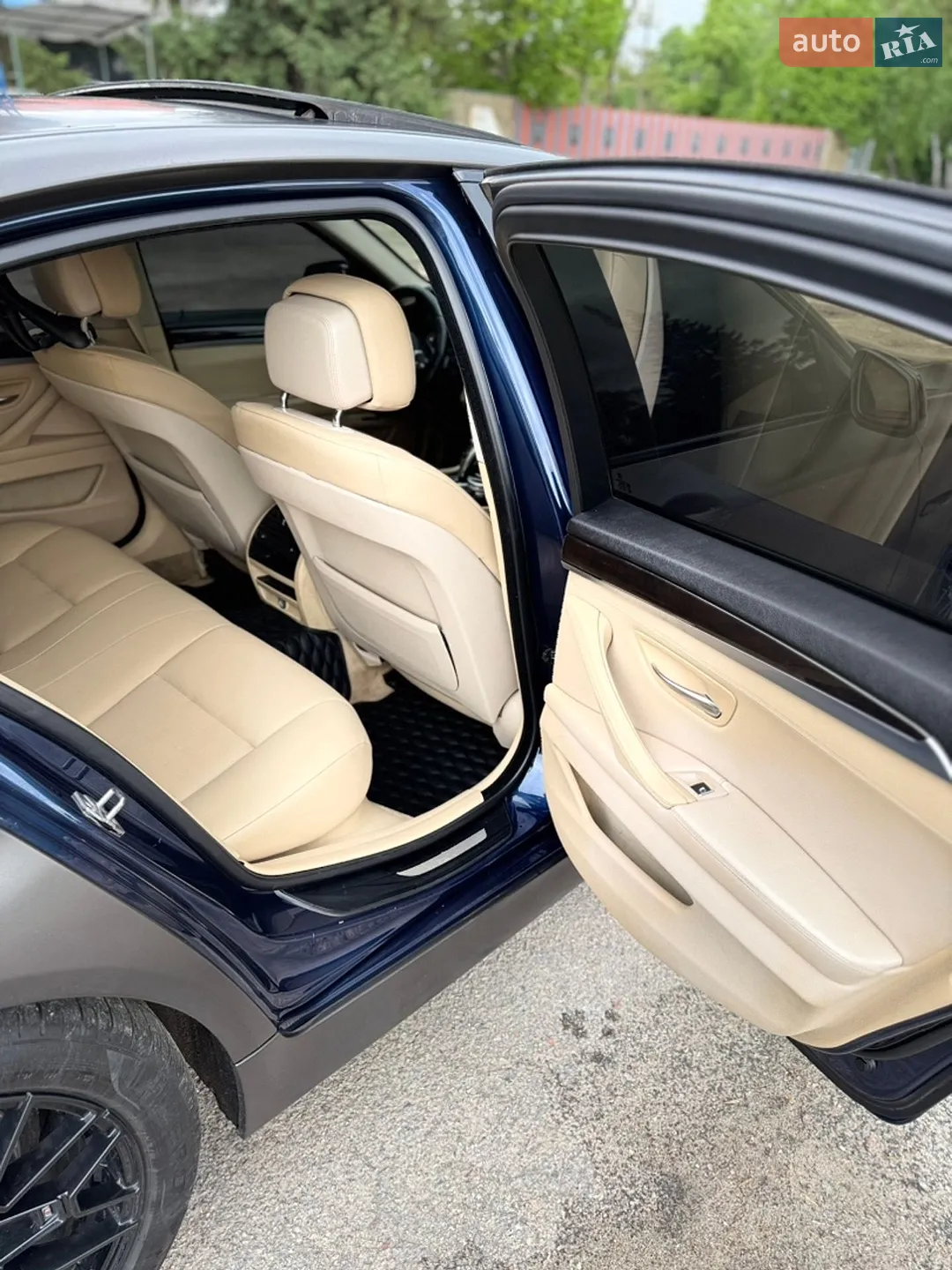 2012 BMW 5er - мініатюра 10