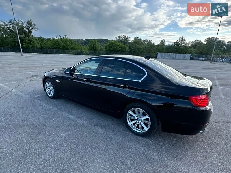 BMW 5 Series 2011 VIN WBAFW11050C660835 фото оголошення 13 з 85