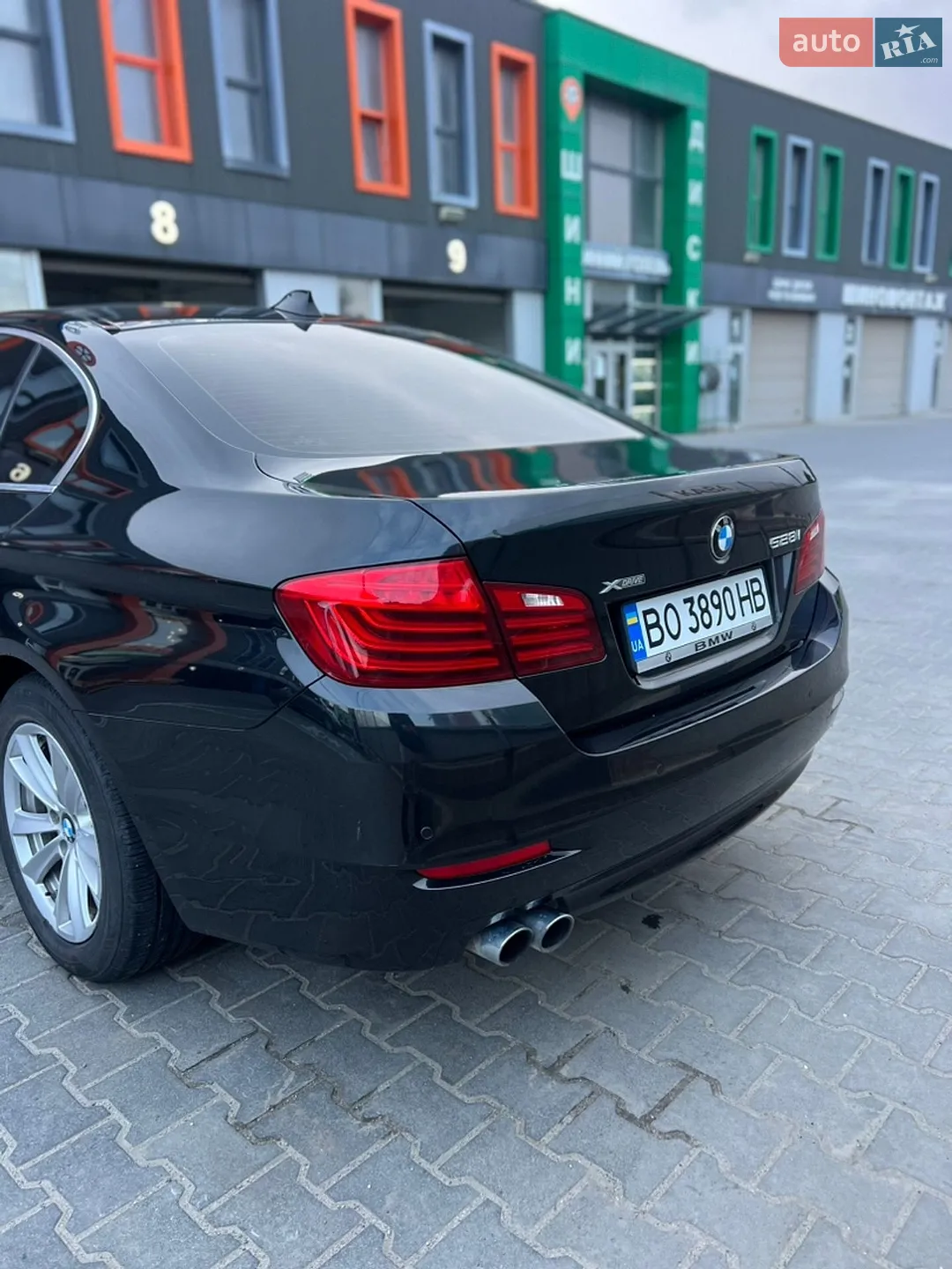 BMW 5 Series 2016 VIN WBA5A7C51GG642390 фото оголошення 8 з 50