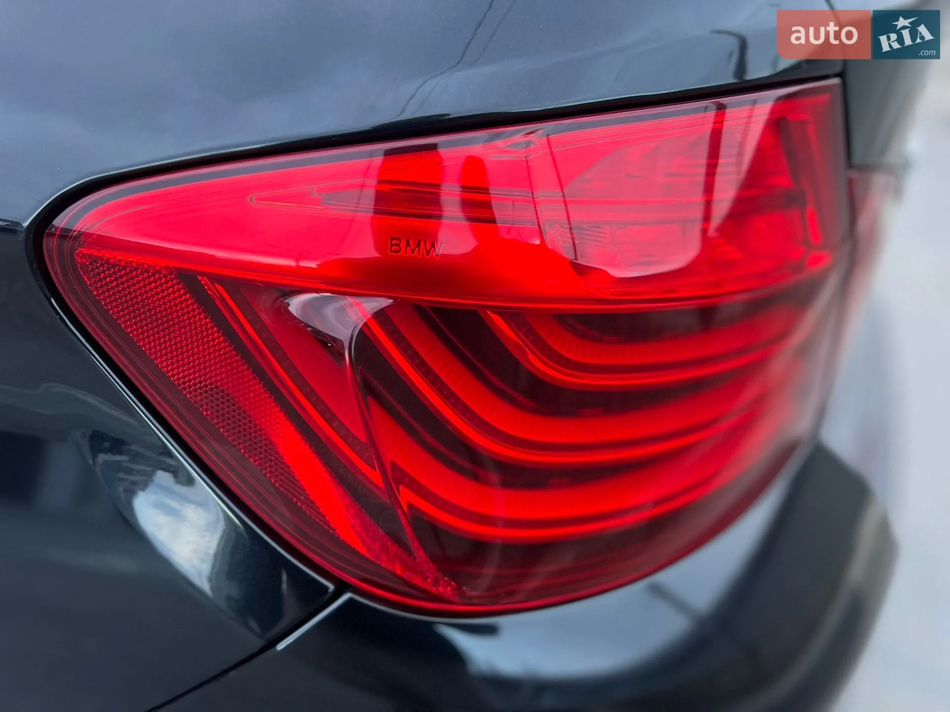 BMW 5 Series 2016 VIN WBA5A7C51GG642390 фото оголошення 16 з 50