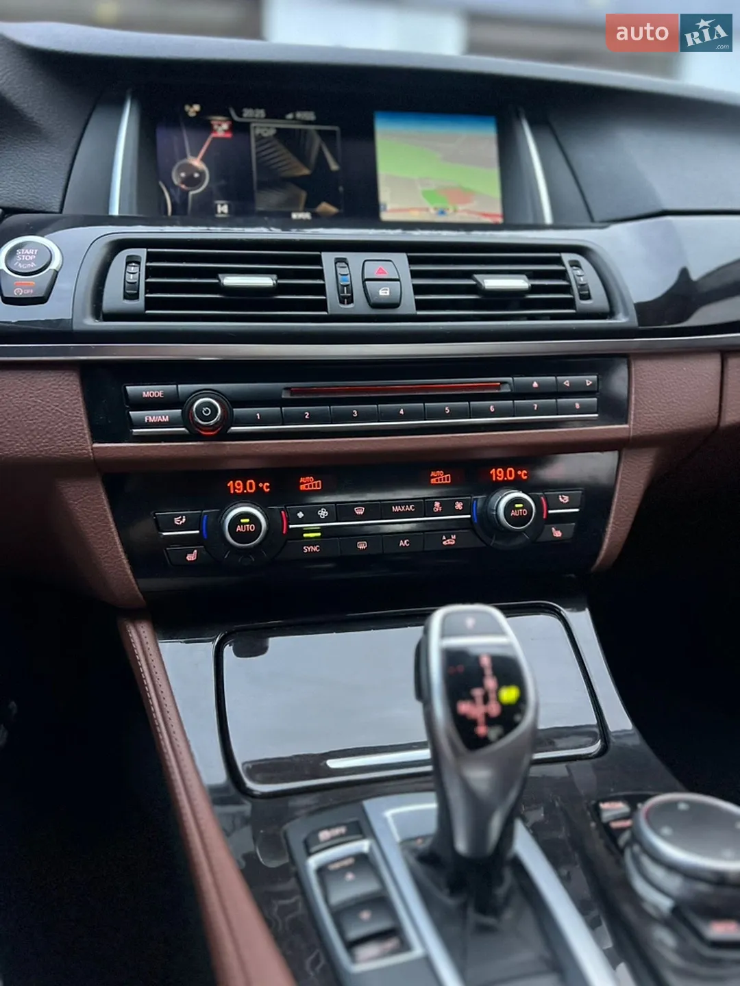 BMW 5 Series 2016 VIN WBA5A7C51GG642390 фото оголошення 34 з 50