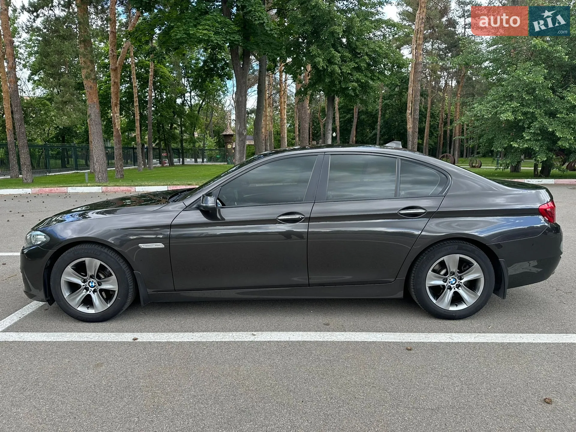 2016 BMW 5er - мініатюра 16