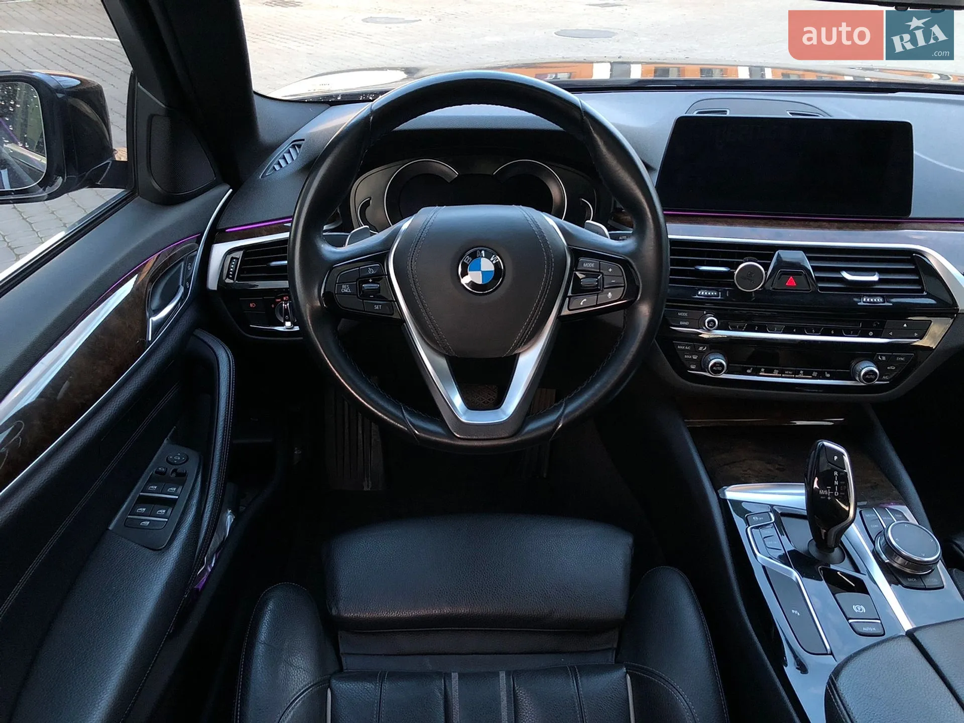 2017 BMW 5er - мініатюра 12