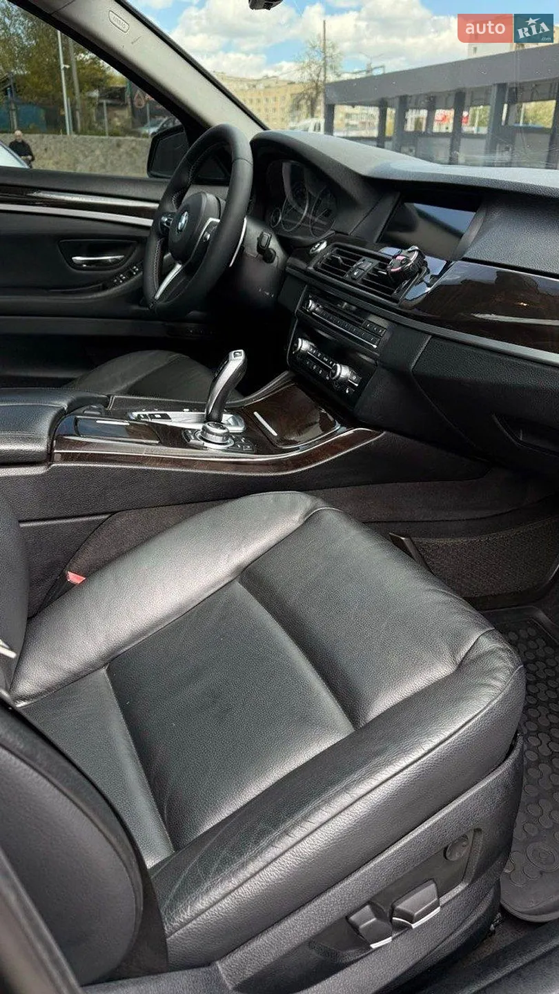 2010 BMW 5er - мініатюра 4