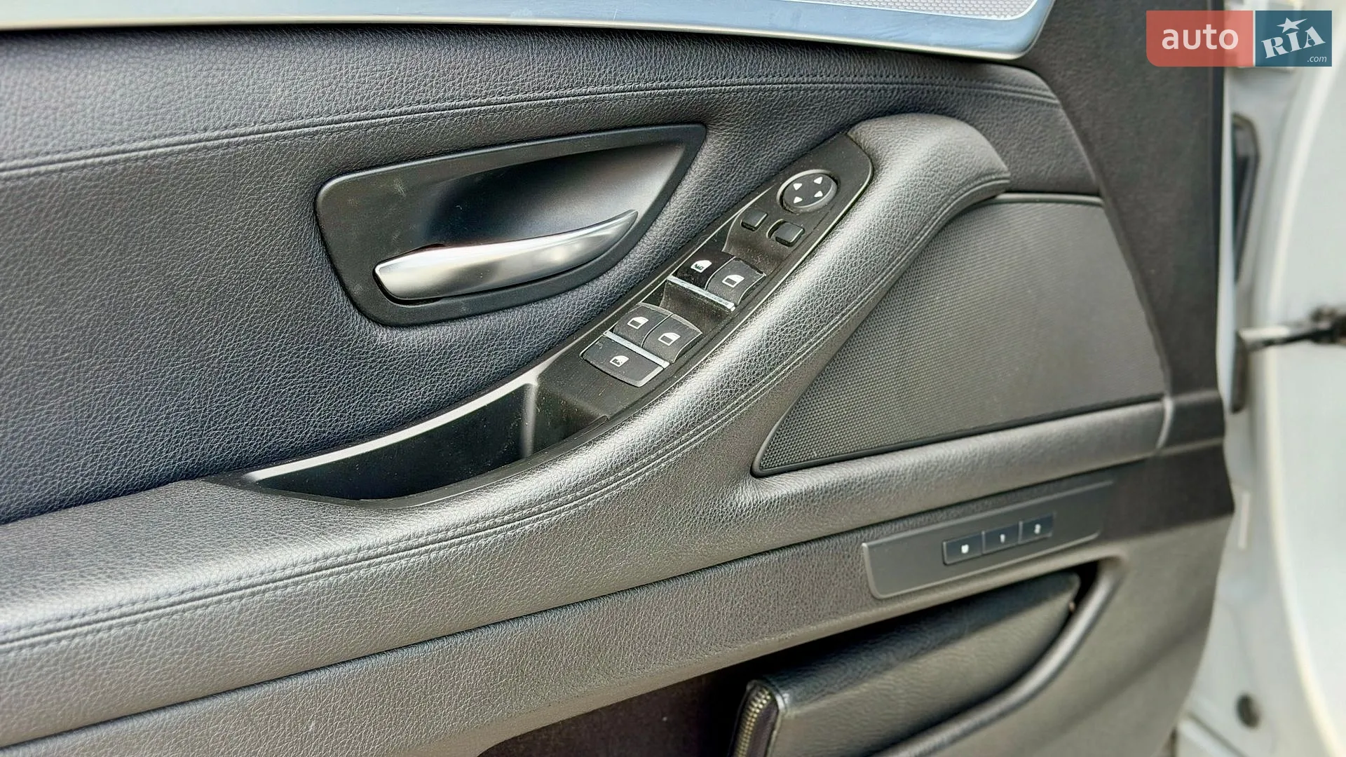 2013 BMW 5er - мініатюра 27