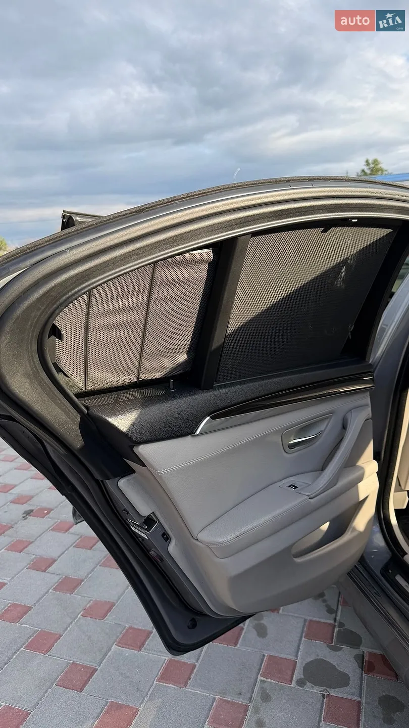 2010 BMW 5er - мініатюра 10