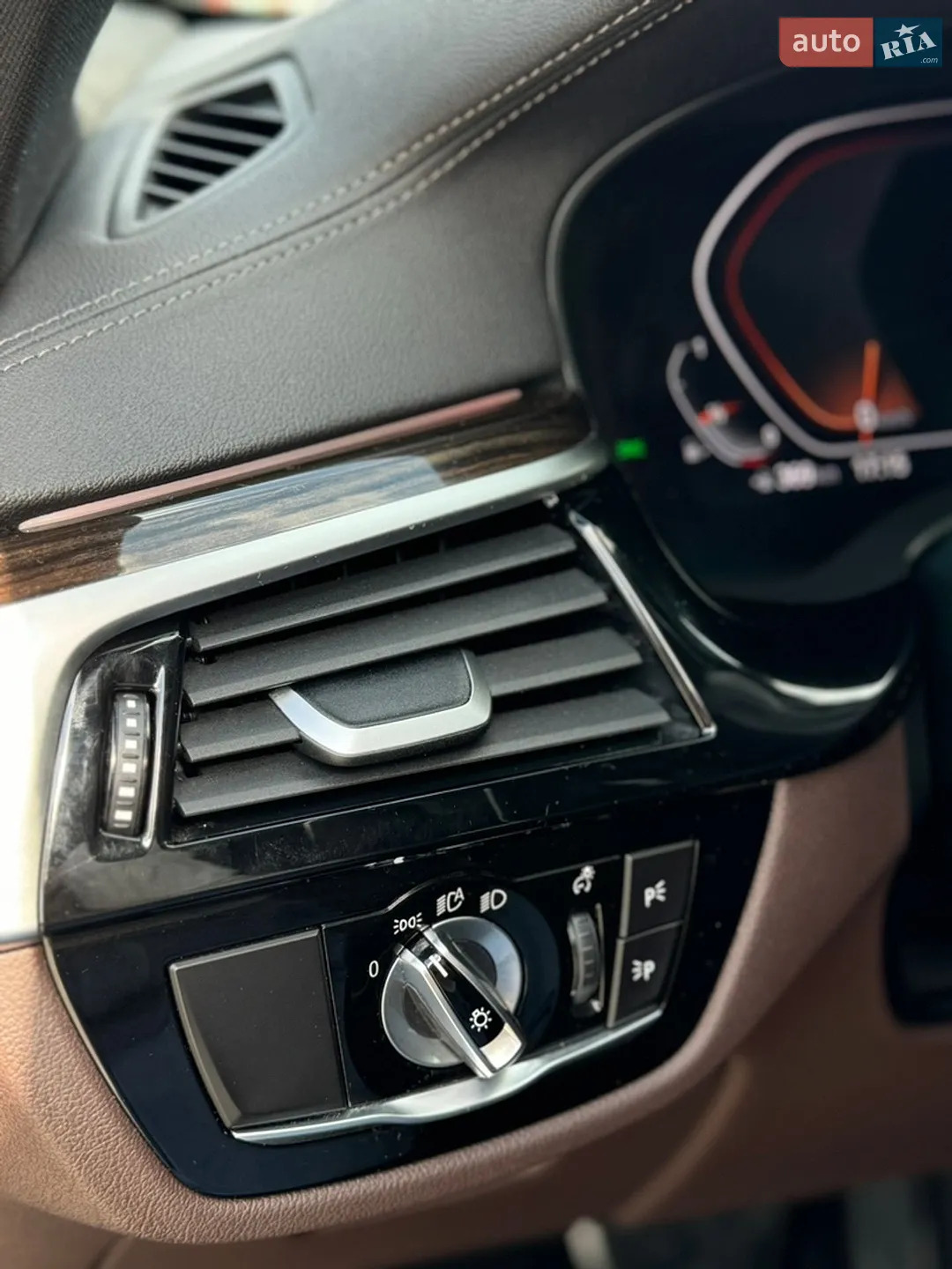 2022 BMW 5er - мініатюра 13