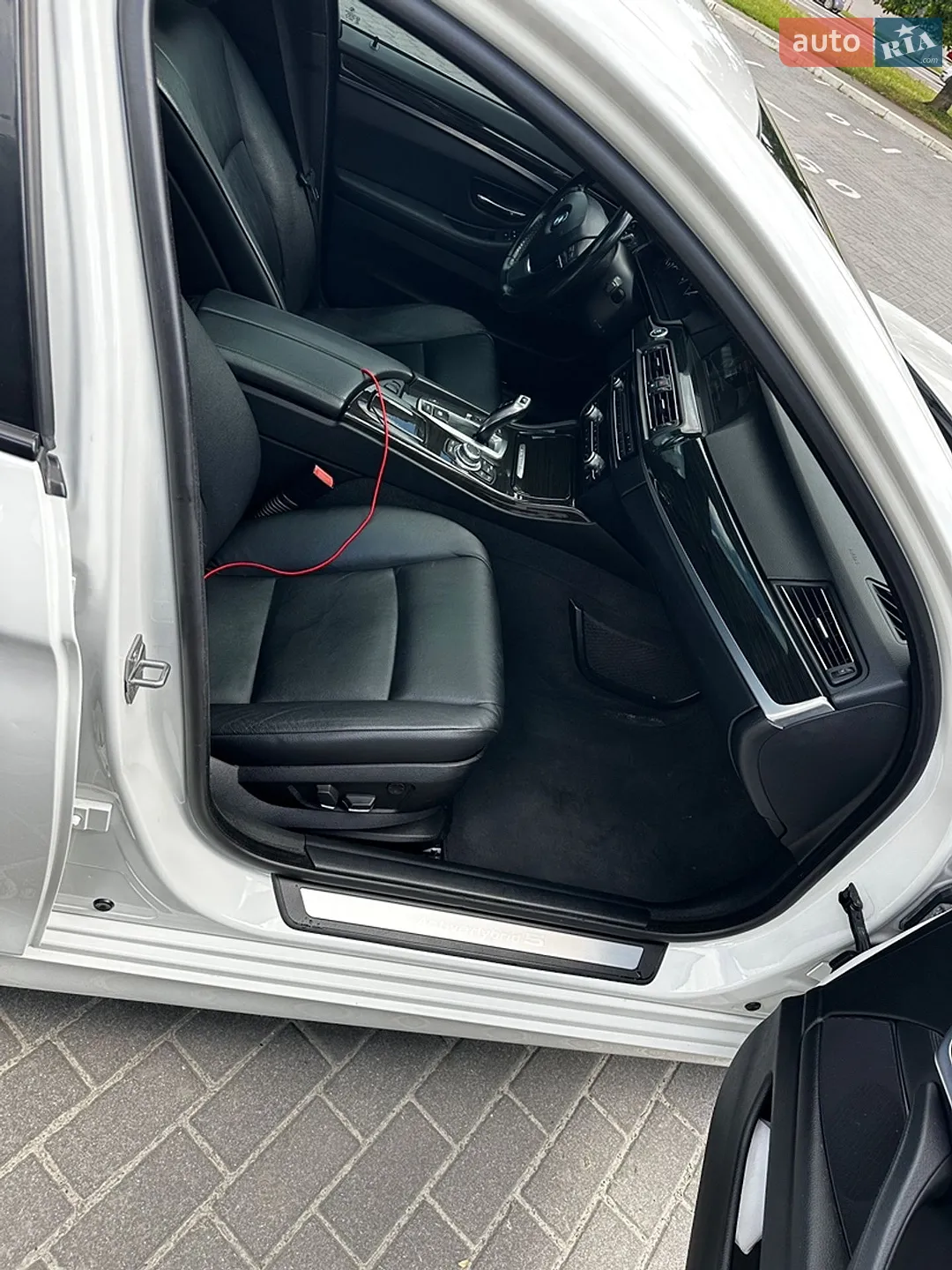 2012 BMW 5er - мініатюра 8