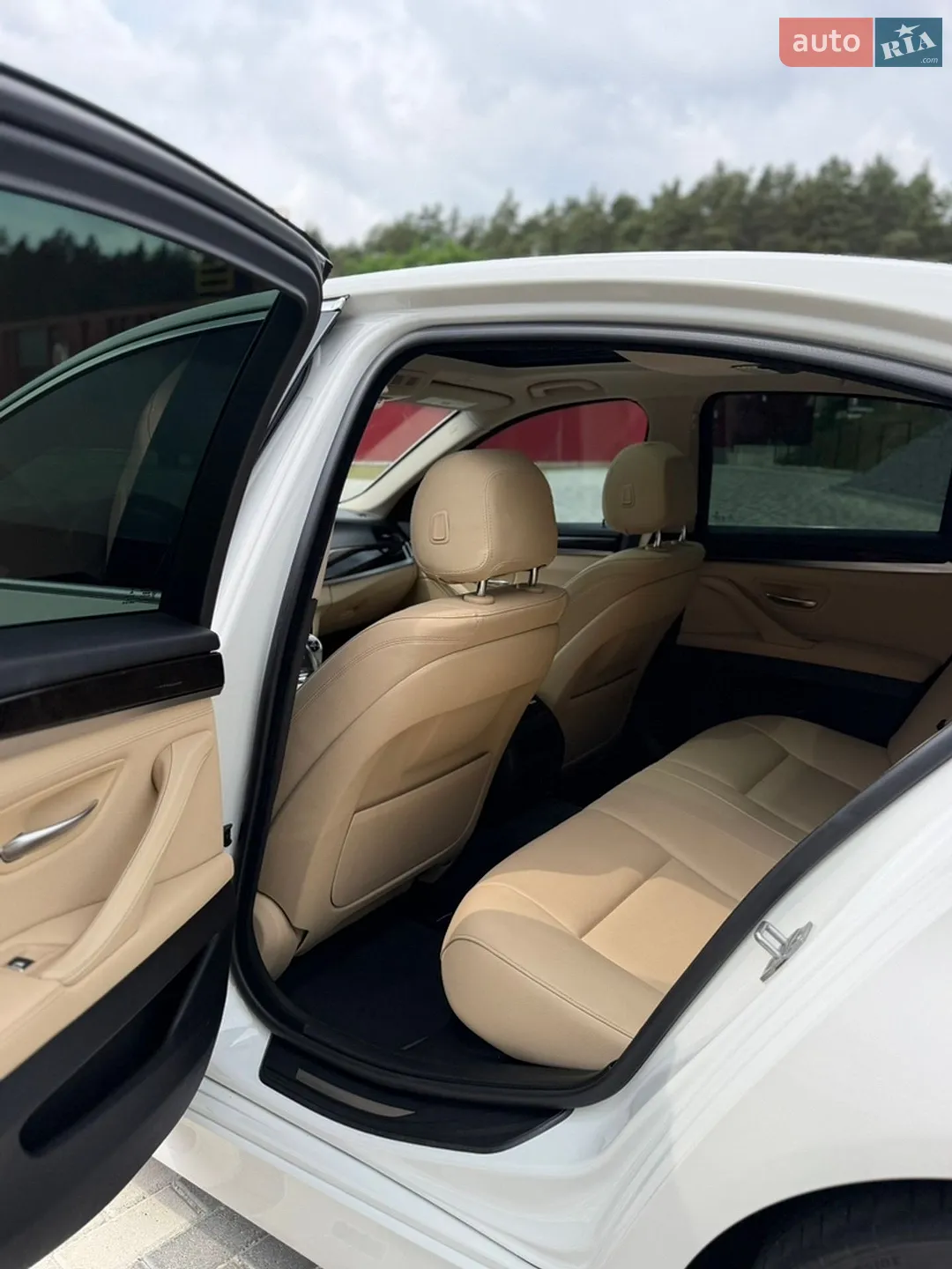 2016 BMW 5er - мініатюра 14