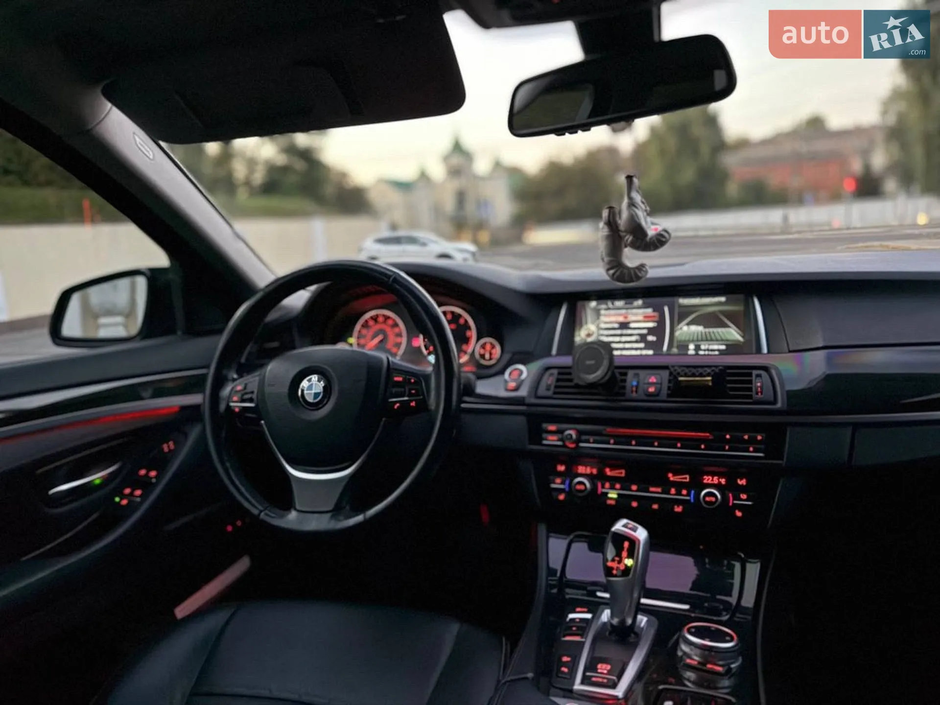 2013 BMW 5er - мініатюра 29