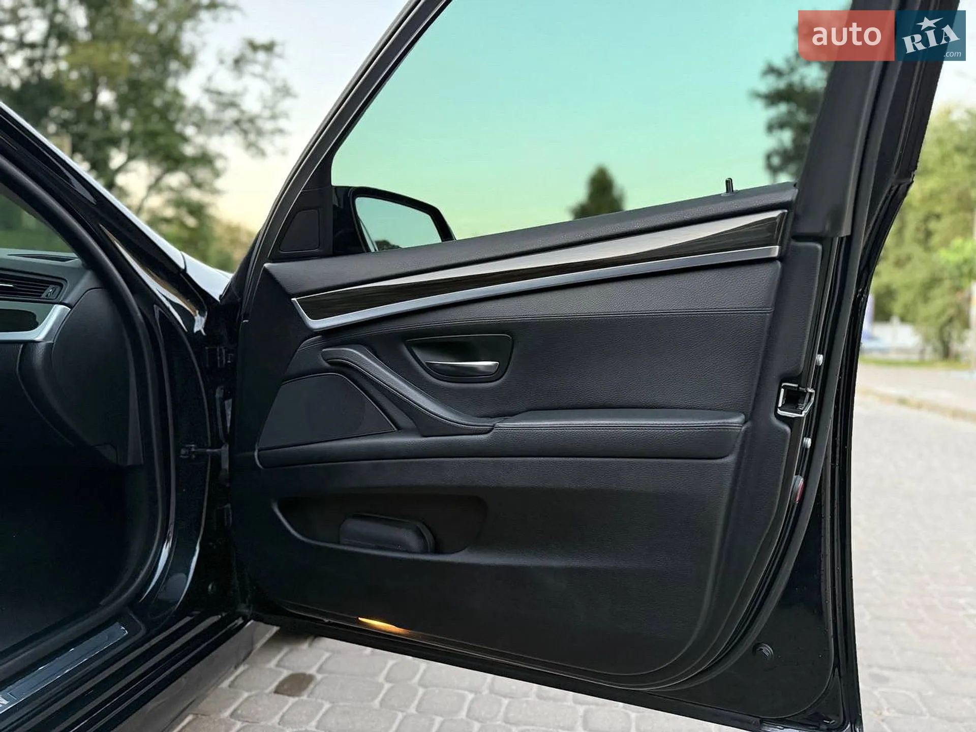 2013 BMW 5er - мініатюра 31