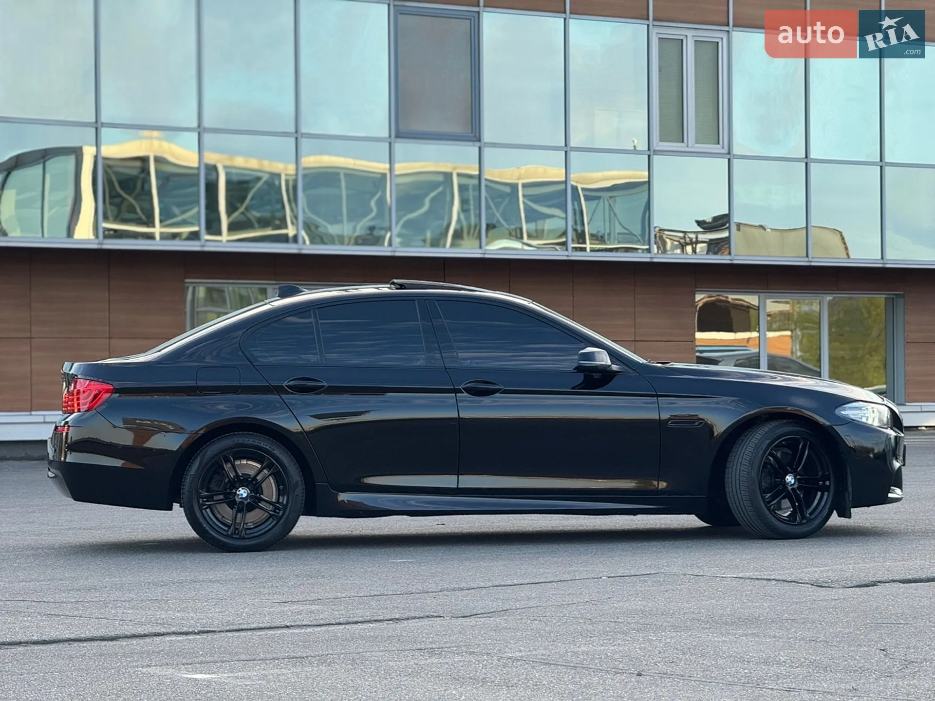 2015 BMW 5er - мініатюра 13
