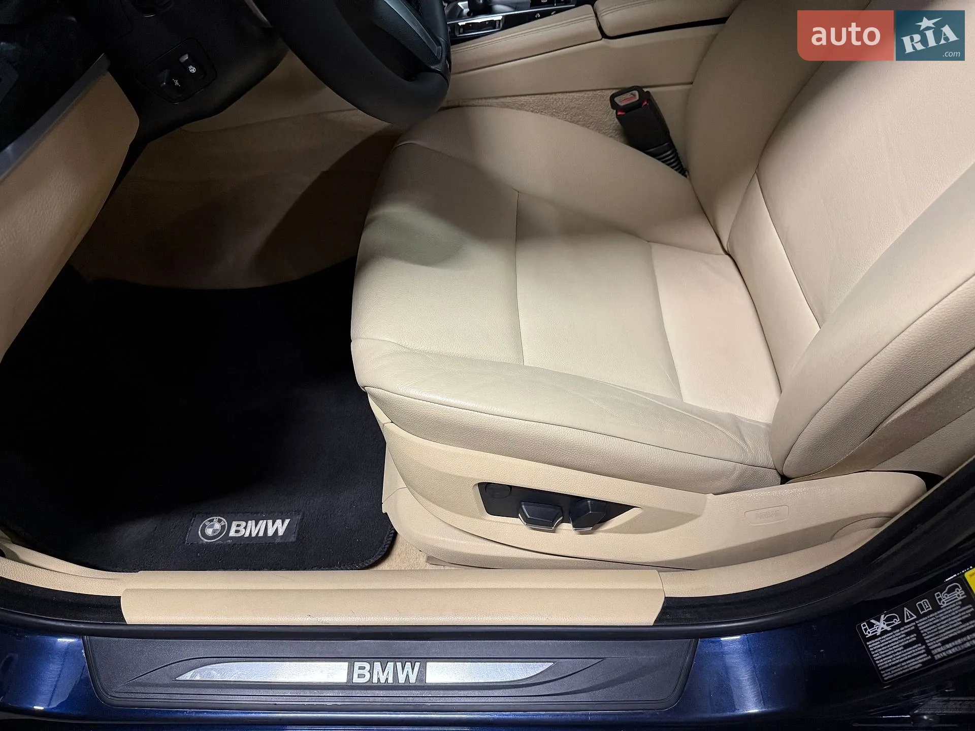 2013 BMW 5er - мініатюра 35