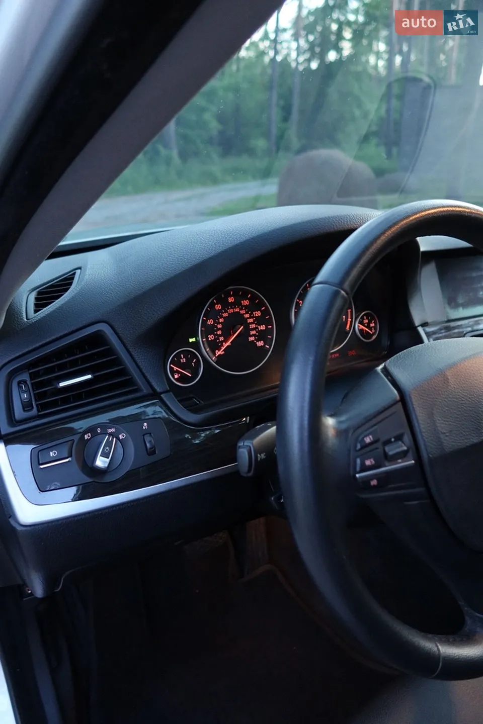 2013 BMW 5er - мініатюра 16