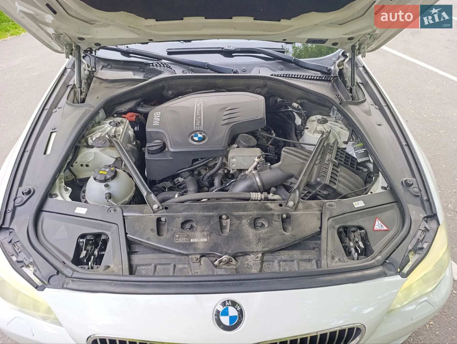 2012 BMW 5er - мініатюра 12