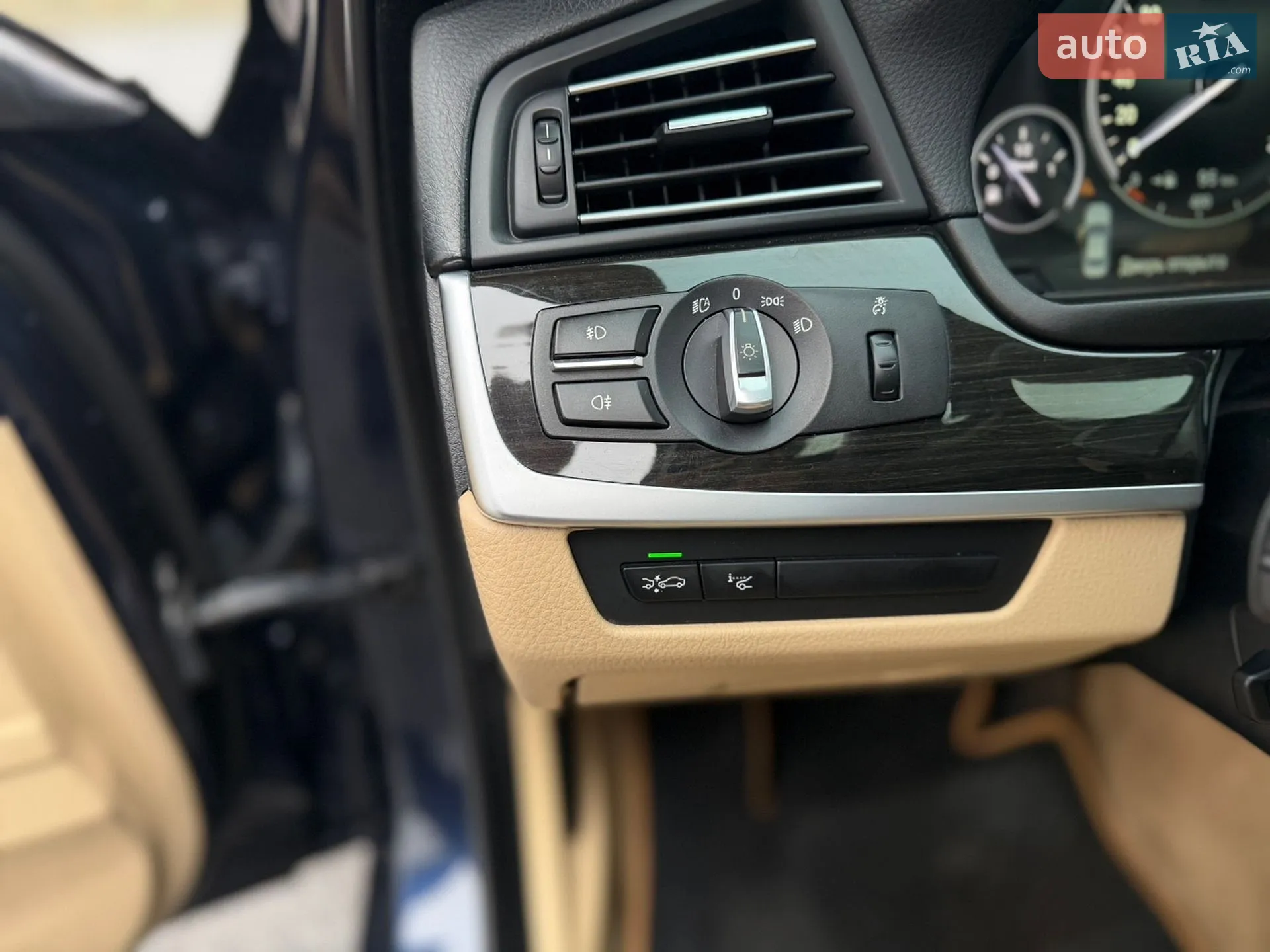 2011 BMW 5er - мініатюра 36