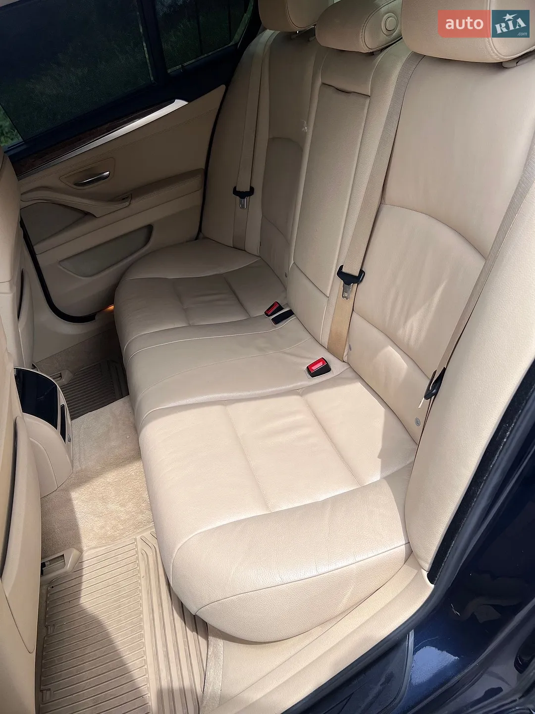 2010 BMW 5er - мініатюра 16