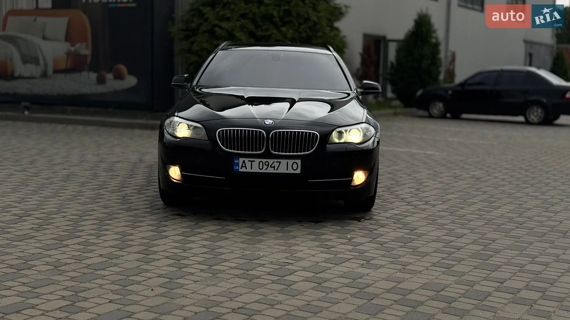 2012 BMW 5er - мініатюра 2
