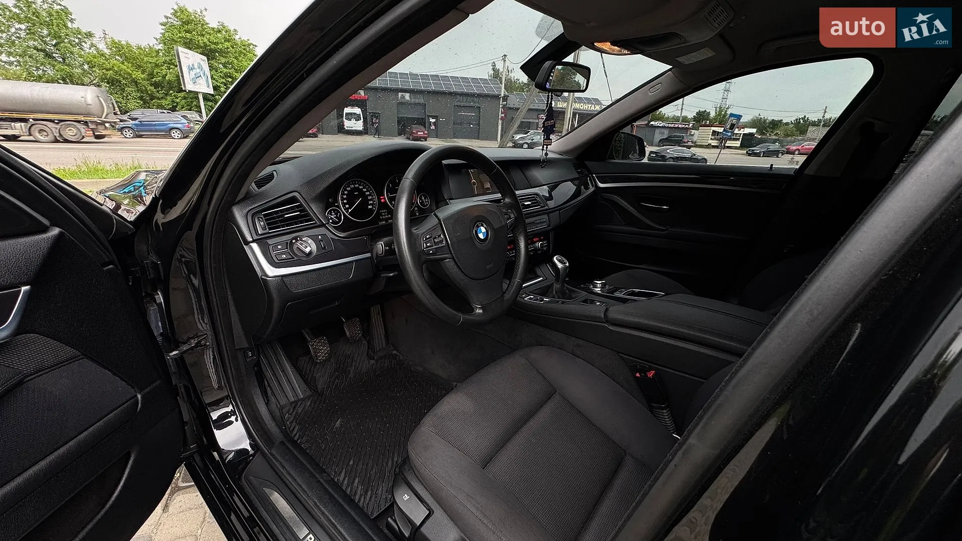 2012 BMW 5er - мініатюра 7