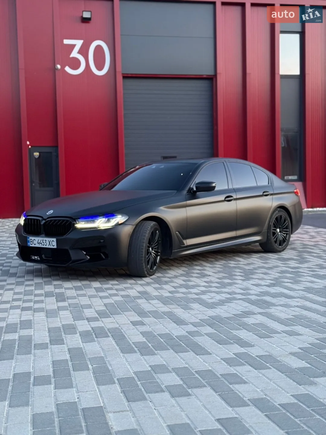 2019 BMW 5er - фото 1