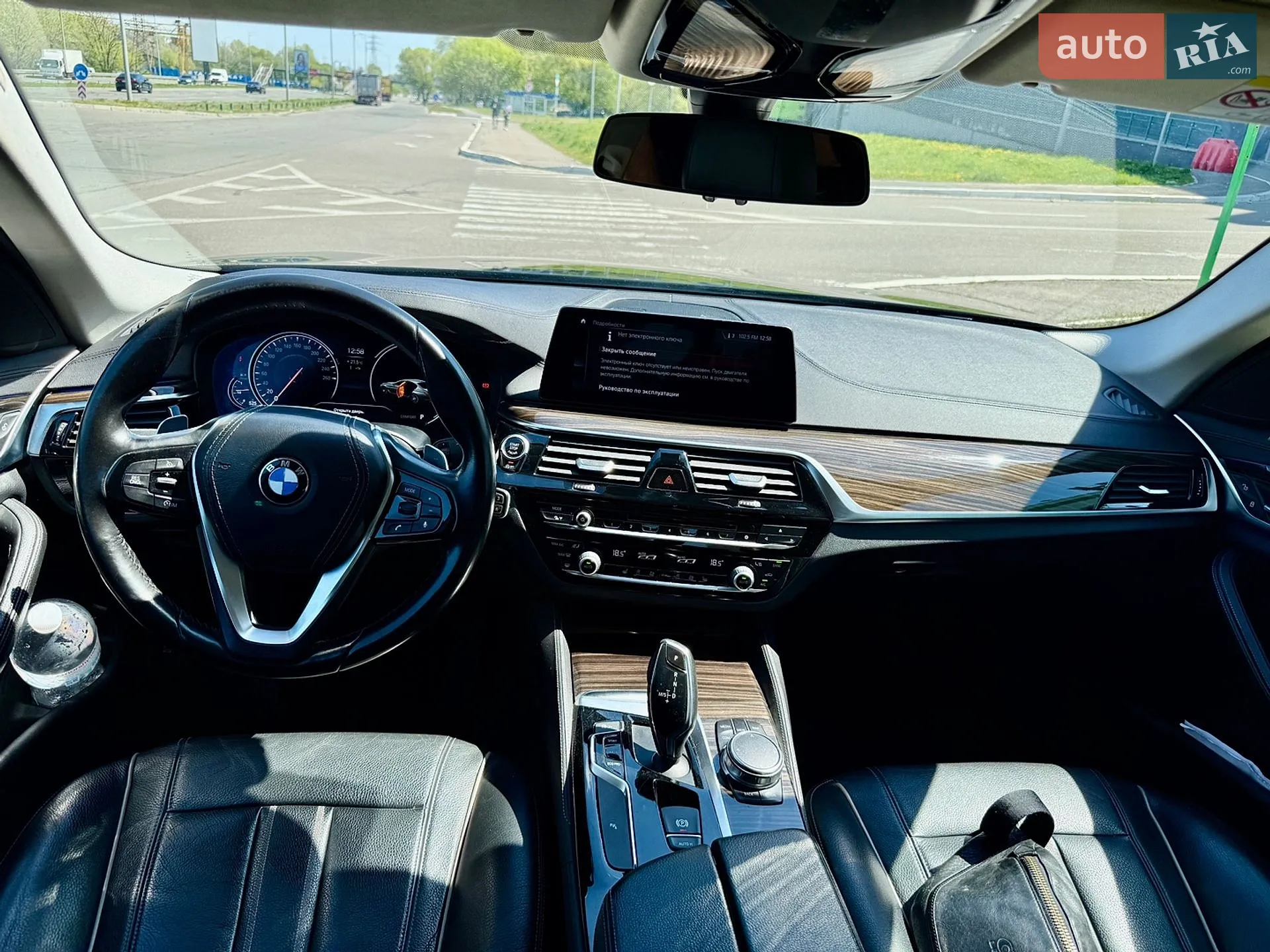 2017 BMW 5er - мініатюра 16