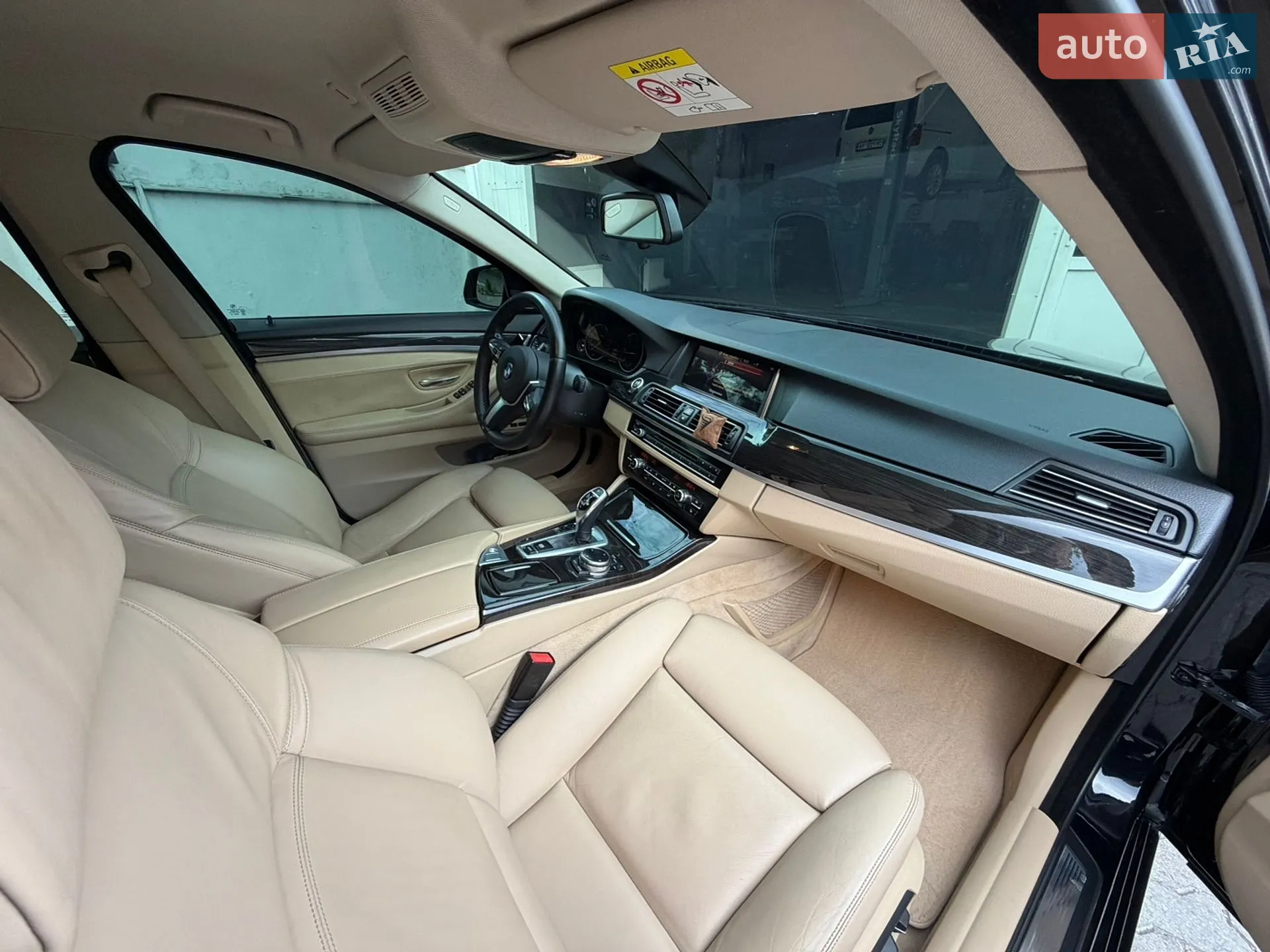 2013 BMW 5er - мініатюра 13