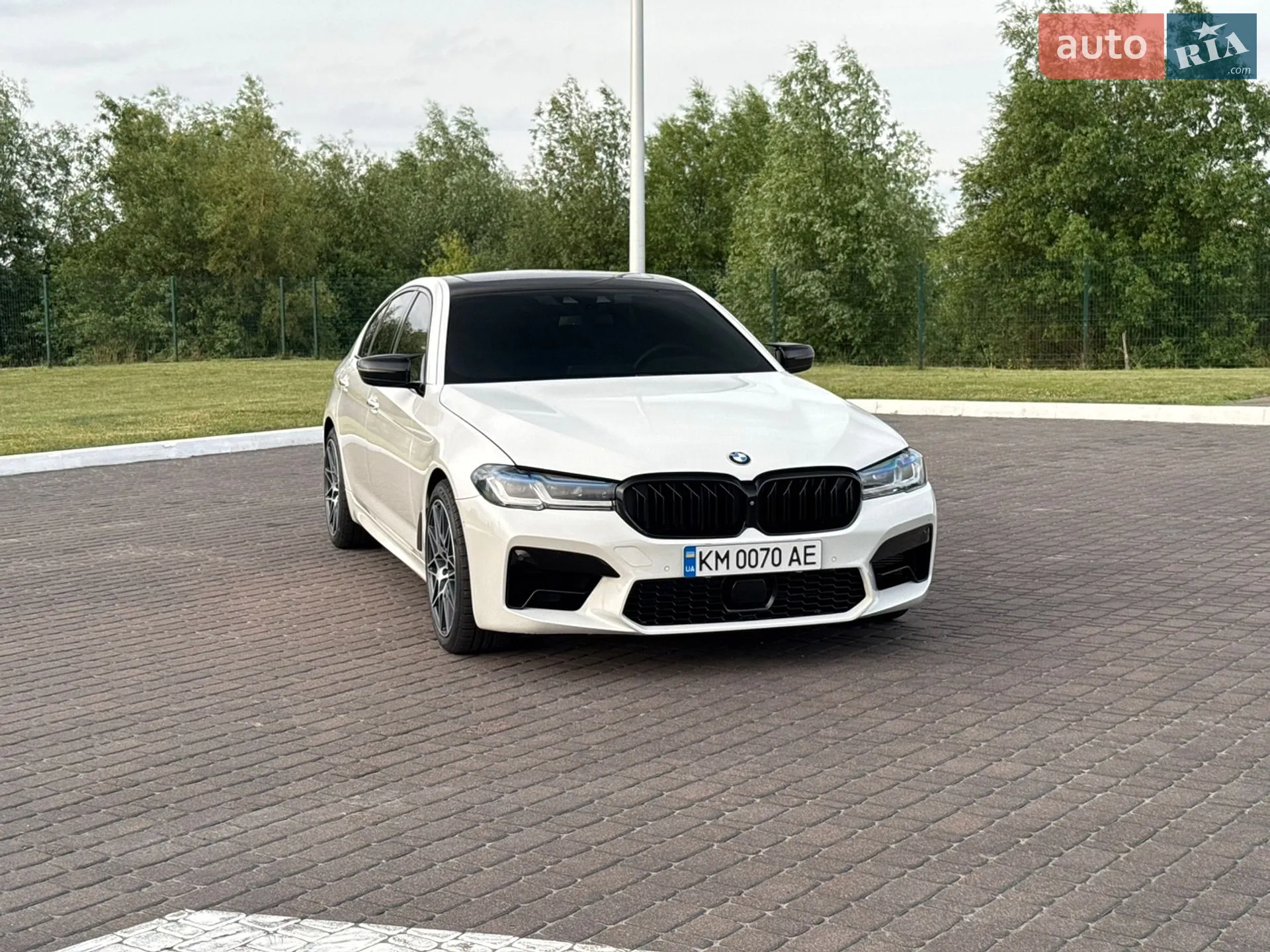 2017 BMW 5er - мініатюра 2