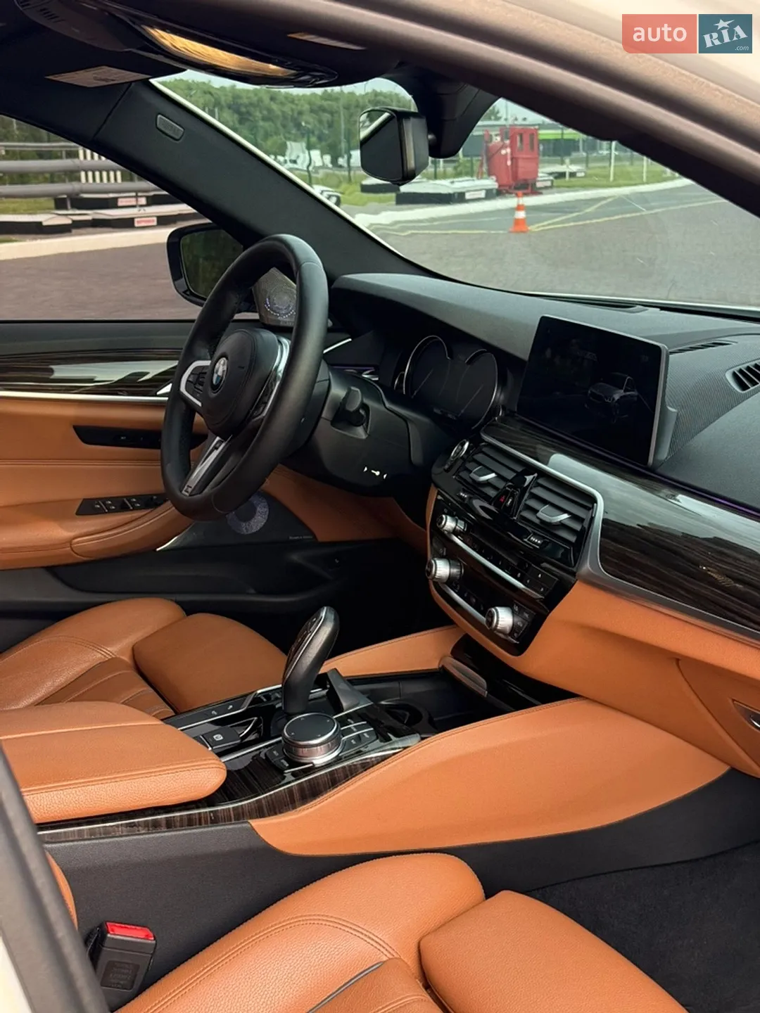 2017 BMW 5er - мініатюра 19