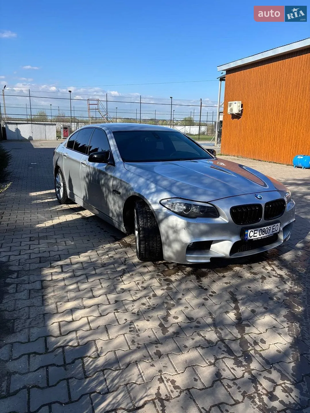 2010 BMW 5er - мініатюра 5