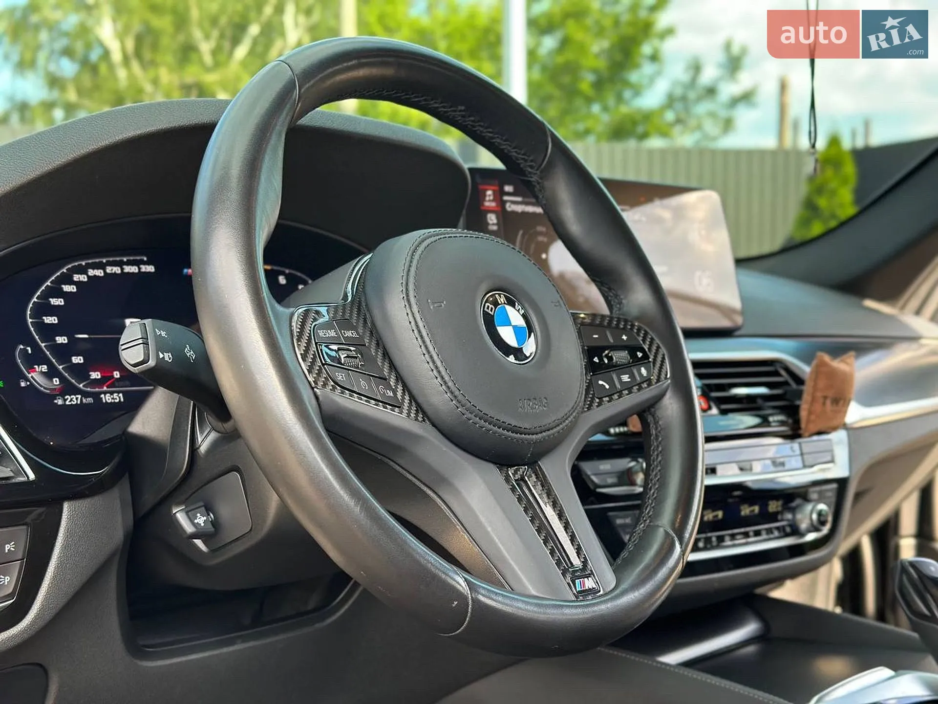 2022 BMW 5er - мініатюра 23