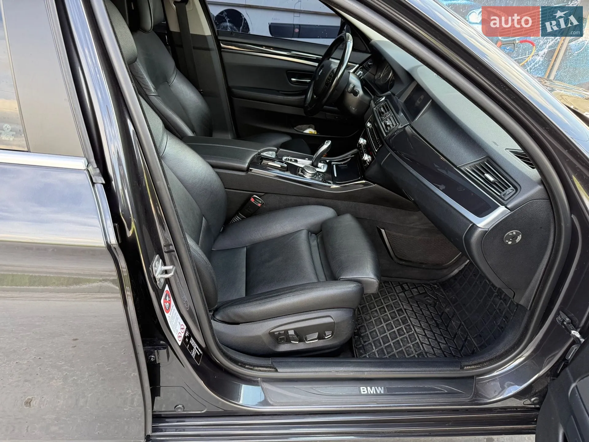 2014 BMW 5er - мініатюра 4