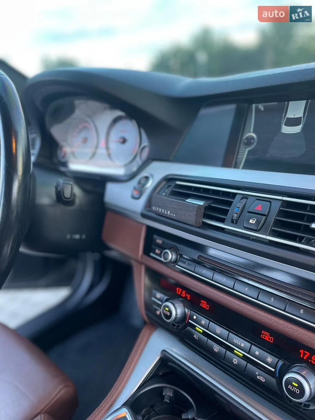 2011 BMW 5er - мініатюра 54