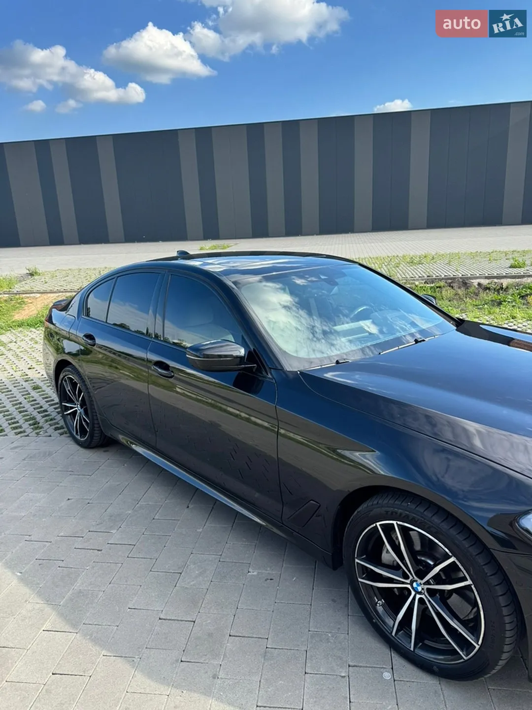 2020 BMW 5er - мініатюра 2