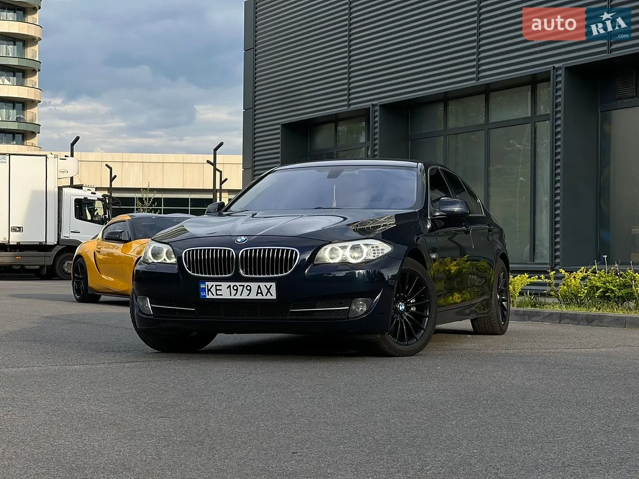 2011 BMW 5er - мініатюра 14