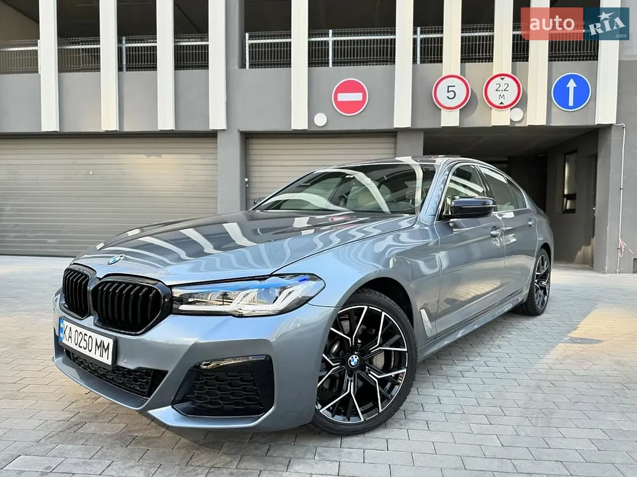 2016 BMW 5er - мініатюра 28