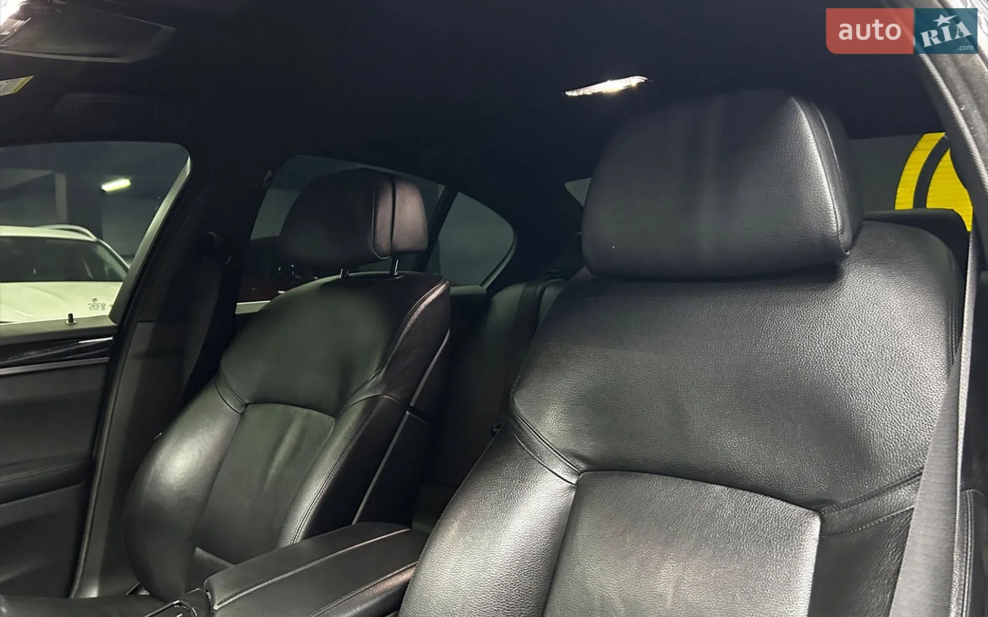 2012 BMW 5er - мініатюра 12