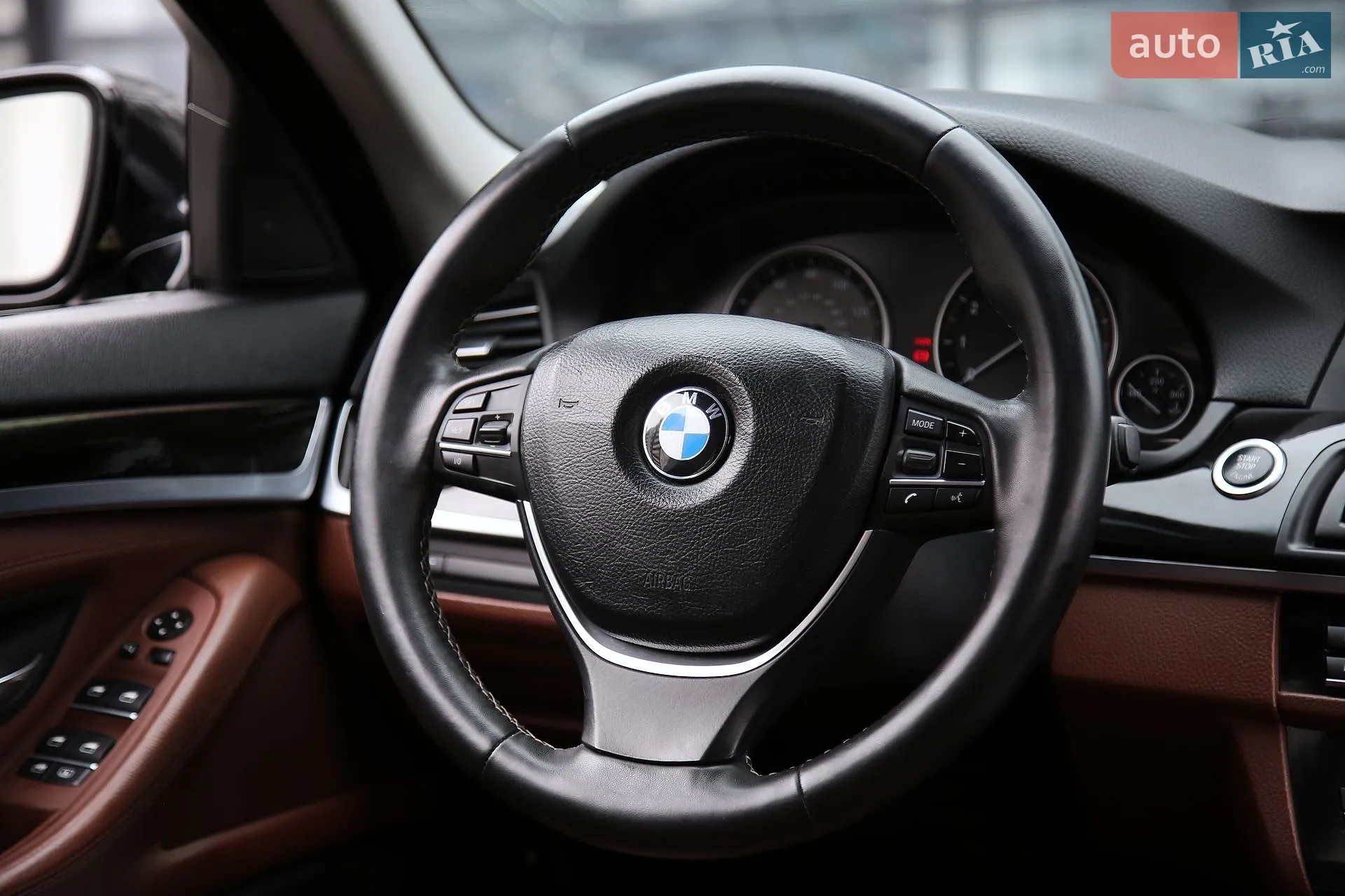 2011 BMW 5er - мініатюра 15