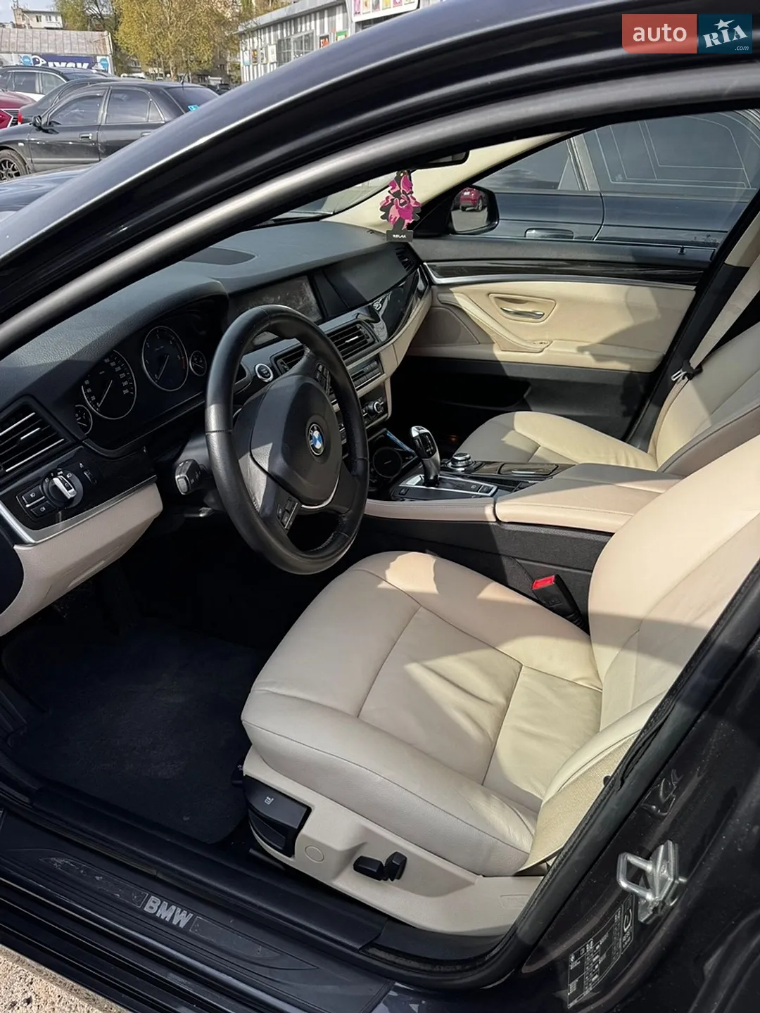 2011 BMW 5er - мініатюра 31